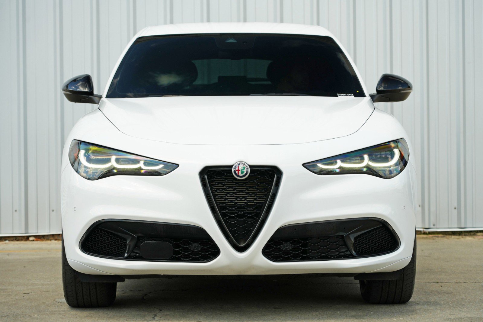 Used 2024 Alfa Romeo Stelvio Sprint image 5