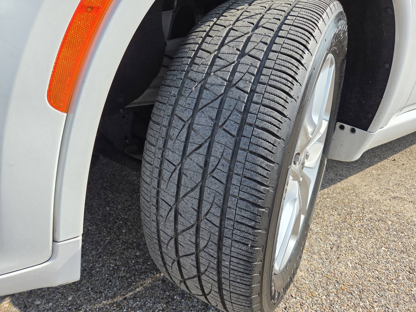 Used 2023 Dodge Durango GT AWD/4WD image 11