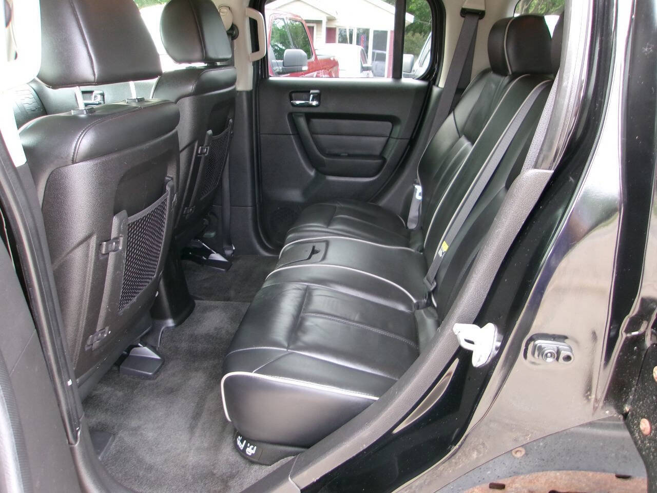 Used 2006 HUMMER H3 AWD/4WD image 6