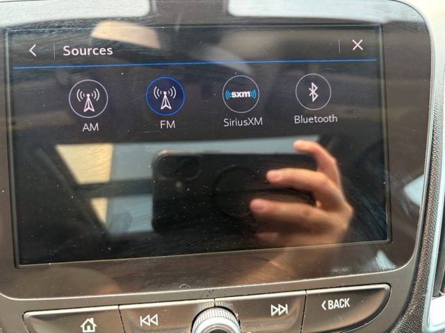 Used 2020 Chevrolet Malibu LT FWD image 5