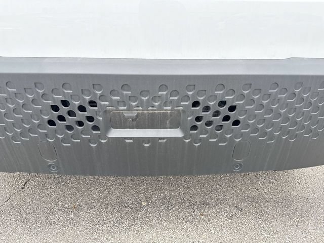 Used 2024 Chevrolet Brightdrop 400 w/ Commercial Equipment Package AWD/4WD image 9