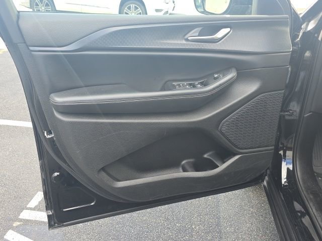 Used 2024 Jeep Grand Cherokee L Laredo image 21