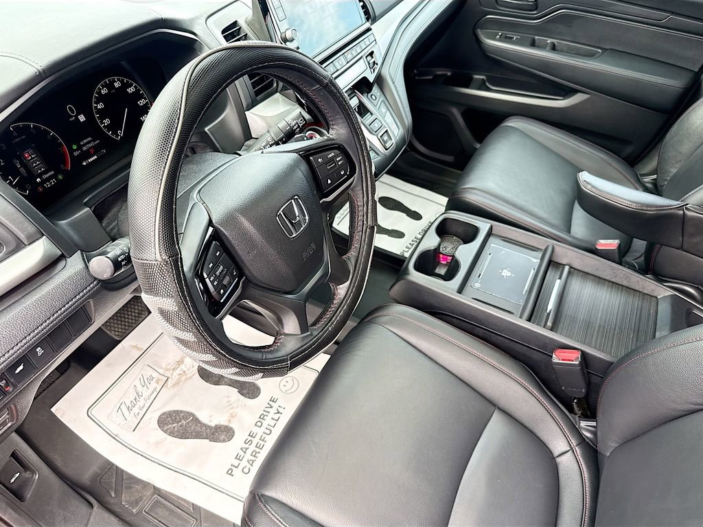 Used 2025 Honda Odyssey Sport-L image 25