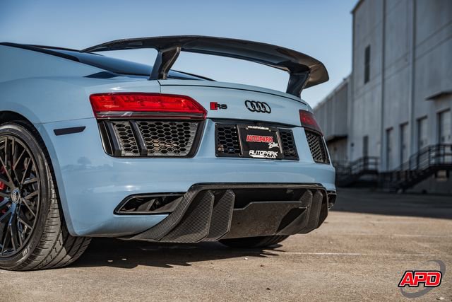 Used 2018 Audi R8 V10 w/ Premium Package image 55