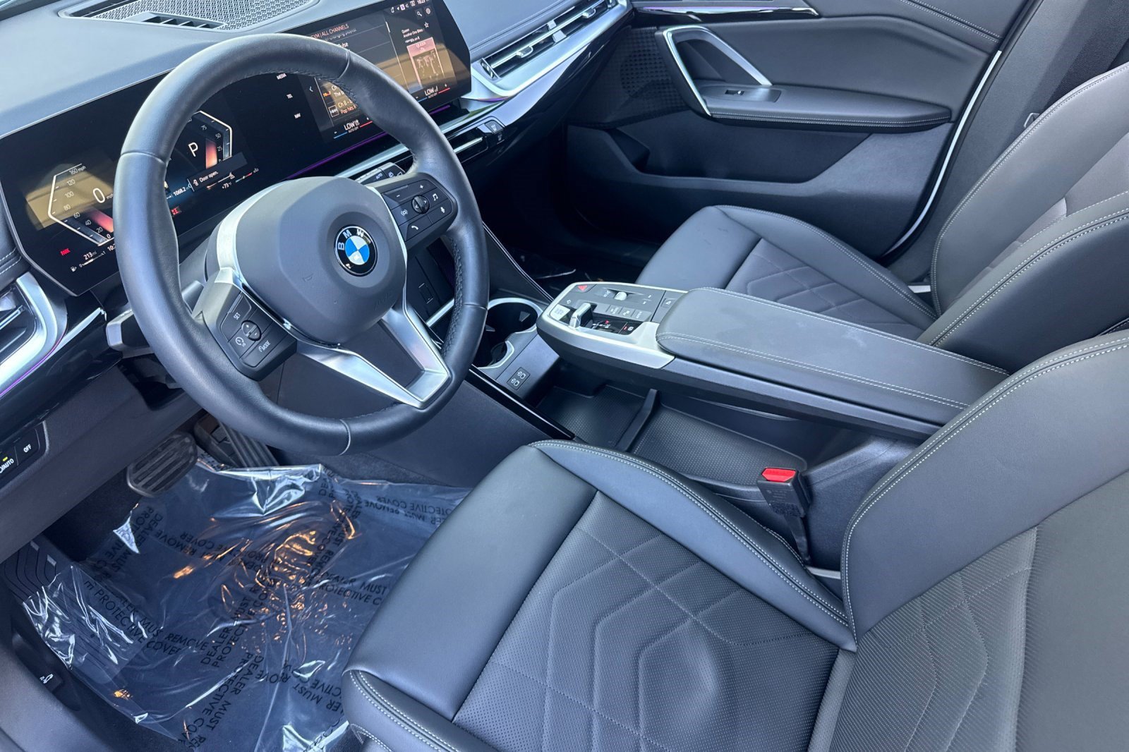 Used 2026 BMW X1 xDrive28i w/ Convenience Package AWD/4WD image 4