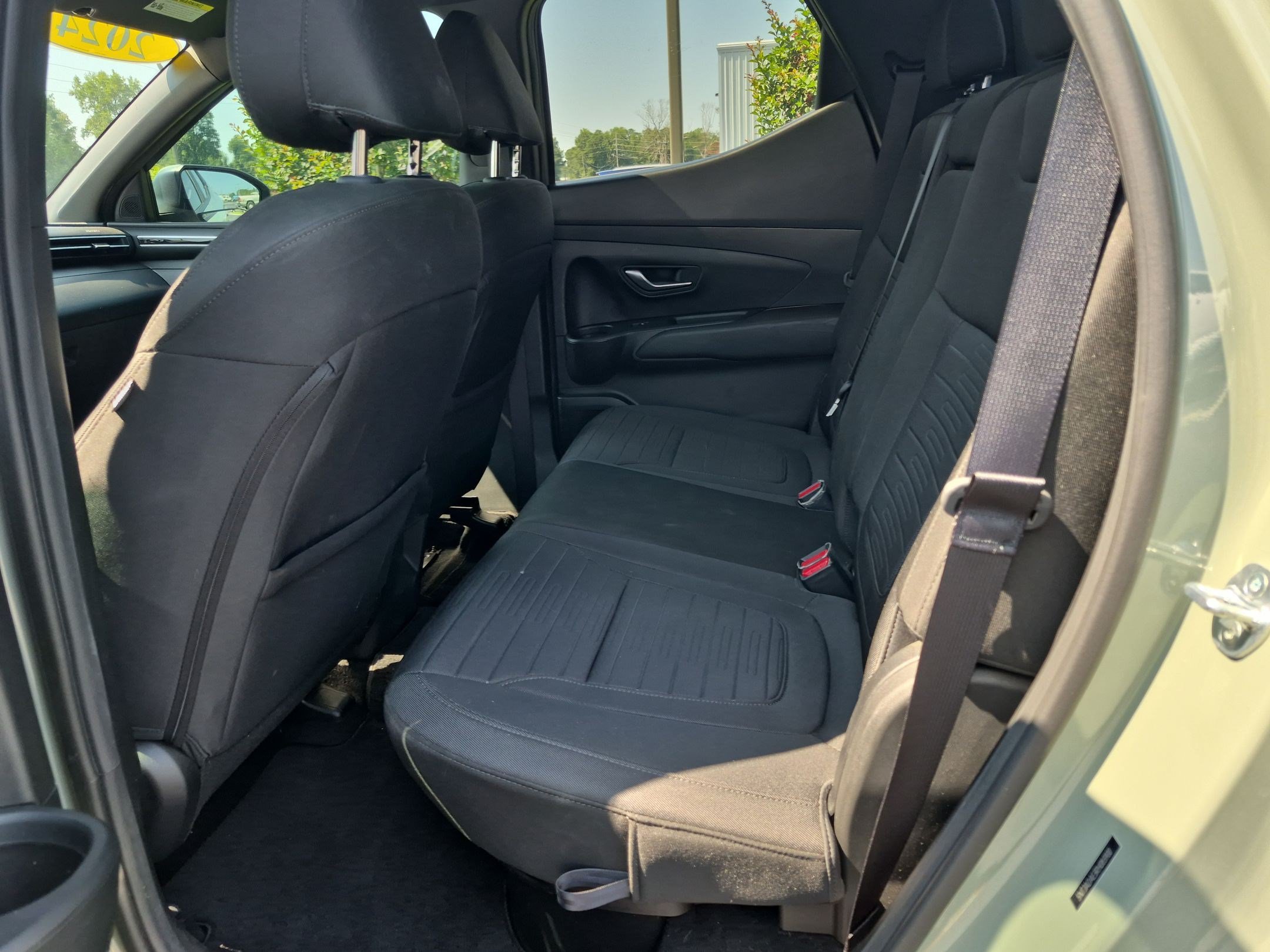 Used 2024 Hyundai Santa Cruz SE AWD/4WD image 19