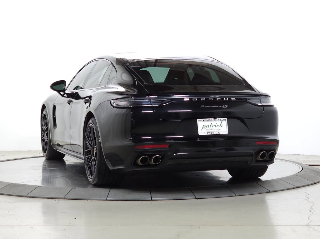 Used 2022 Porsche Panamera 4S AWD/4WD image 3