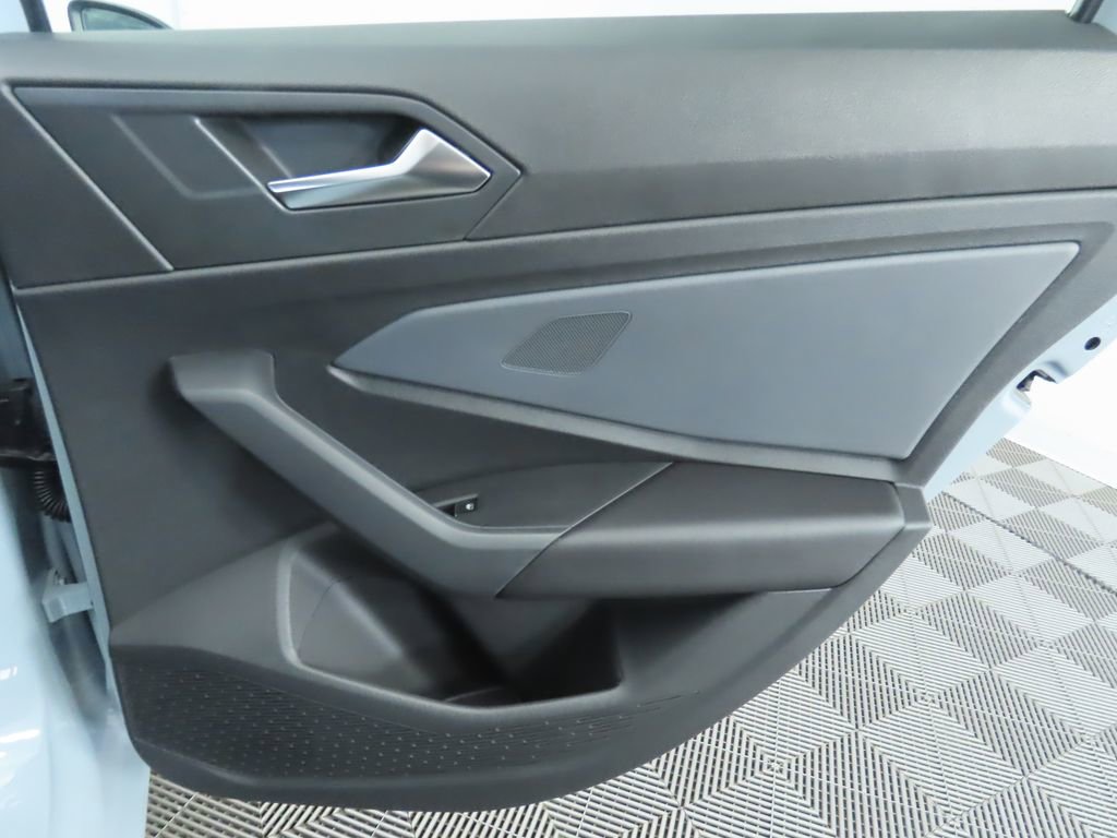 New 2026 Volkswagen Jetta SE image 27