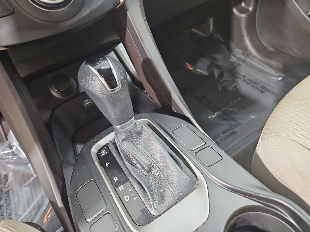 Used 2017 Hyundai Santa Fe Sport AWD/4WD image 23