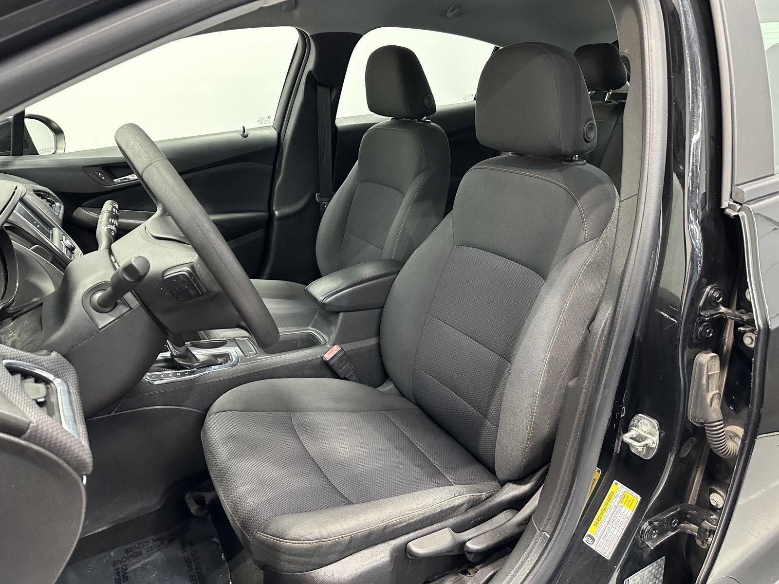 Used 2019 Chevrolet Cruze LS w/ LS Convenience Package image 12