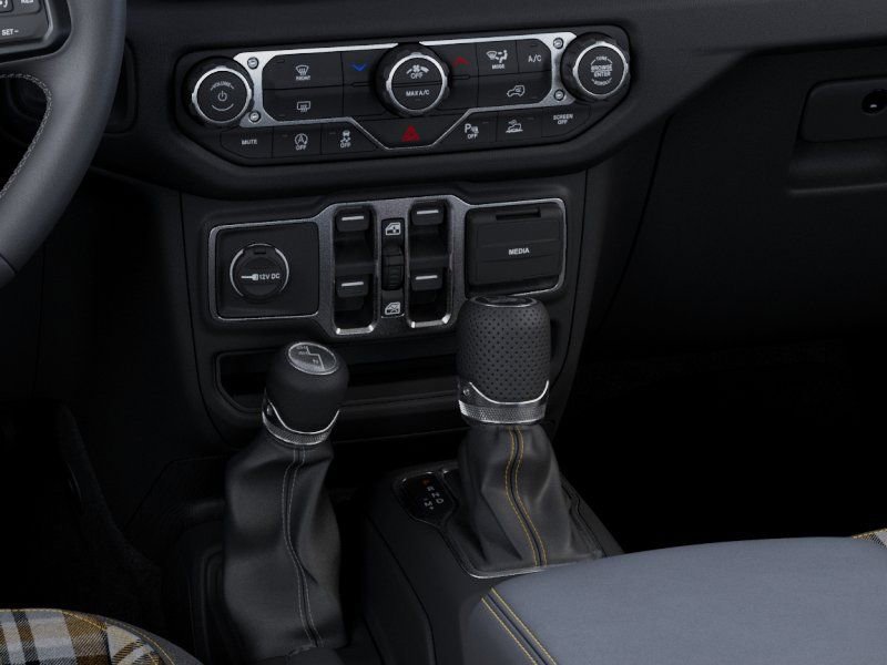 New 2026 Jeep Gladiator Mojave AWD/4WD image 25