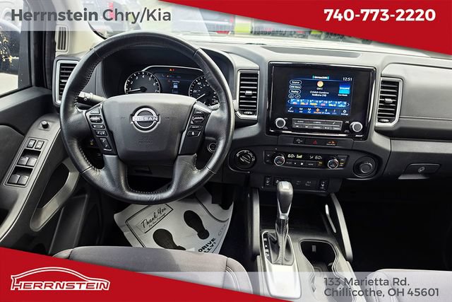Used 2023 Nissan Frontier SV w/ SV Convenience Package AWD/4WD image 6