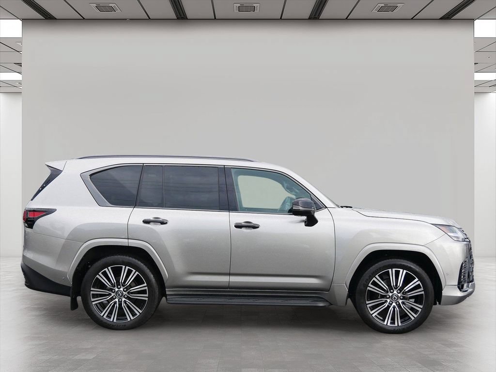 Certified 2025 Lexus LX 700h Luxury w/ Appearance Package AWD/4WD image 7