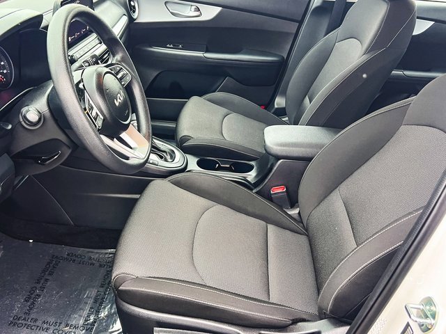 Used 2023 Kia Forte LXS w/ LXS Technology Package image 13