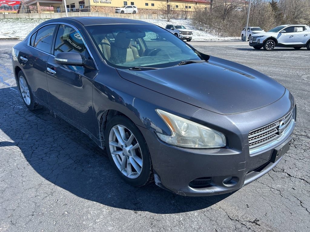 Used 2010 Nissan Maxima 3.5 SV w/ Monitor Pkg image 5