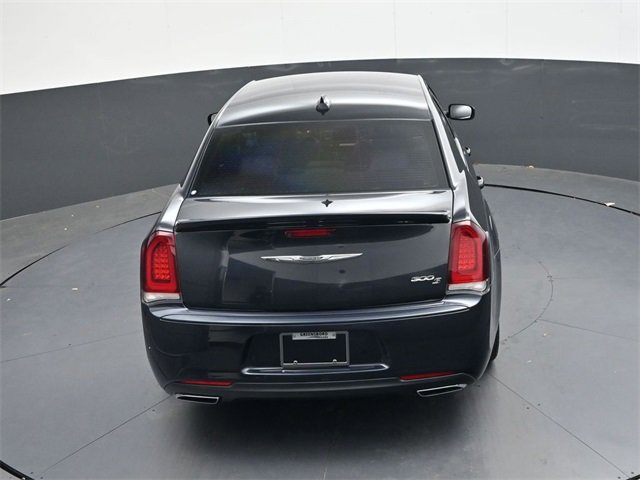 Used 2017 Chrysler 300 S w/ S Model Appearance Package image 27