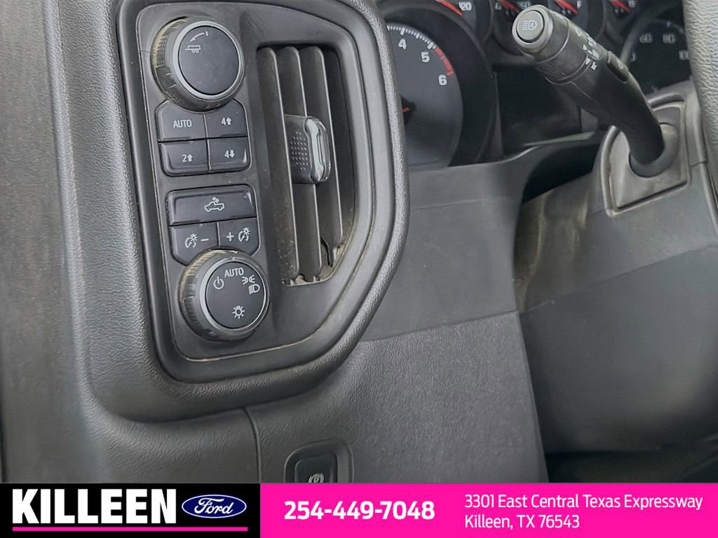 Used 2022 Chevrolet Silverado 1500 Custom Trail Boss AWD/4WD image 10