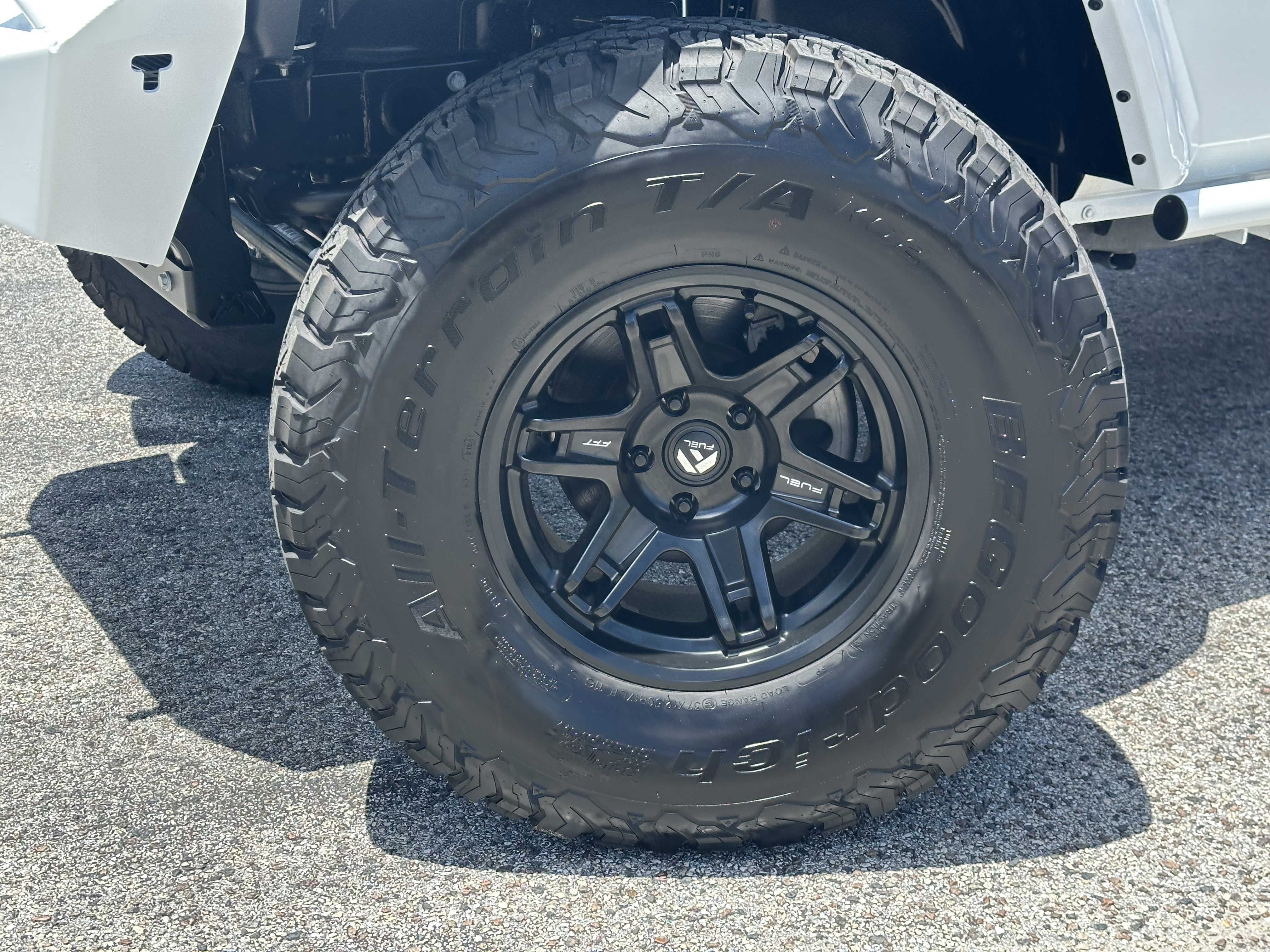 Used 2024 Jeep Wrangler Unlimited Sport image 18