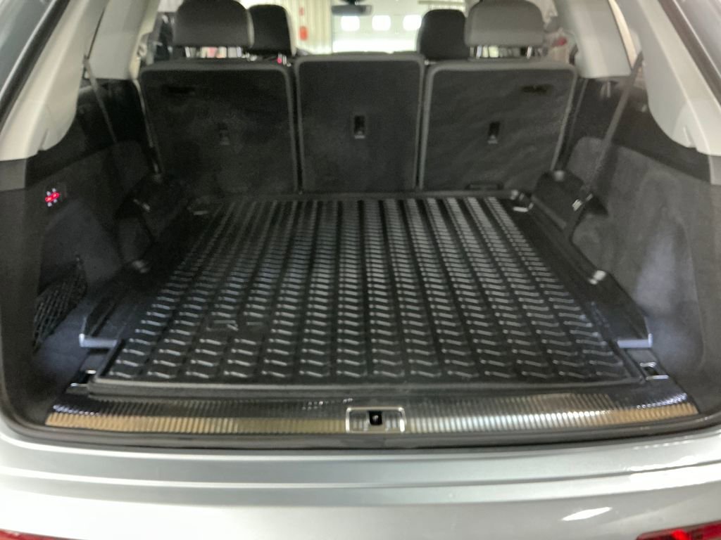 Used 2025 Audi Q7 3.0T Premium Plus w/ Premium Plus Package image 29