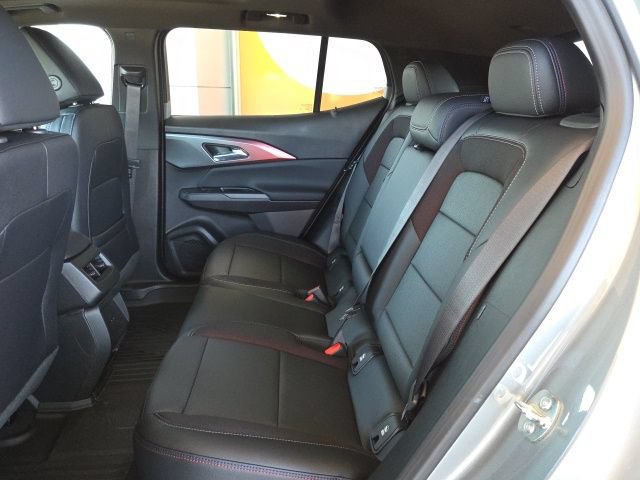 New 2026 Chevrolet Equinox EV RS FWD image 18