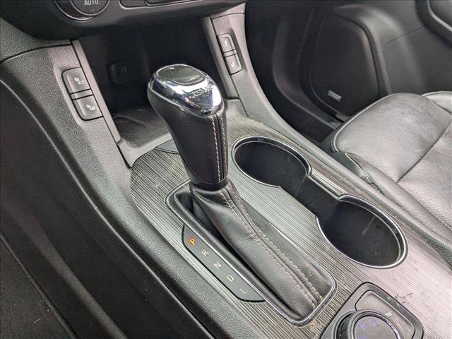 Used 2019 GMC Acadia SLT AWD/4WD image 11