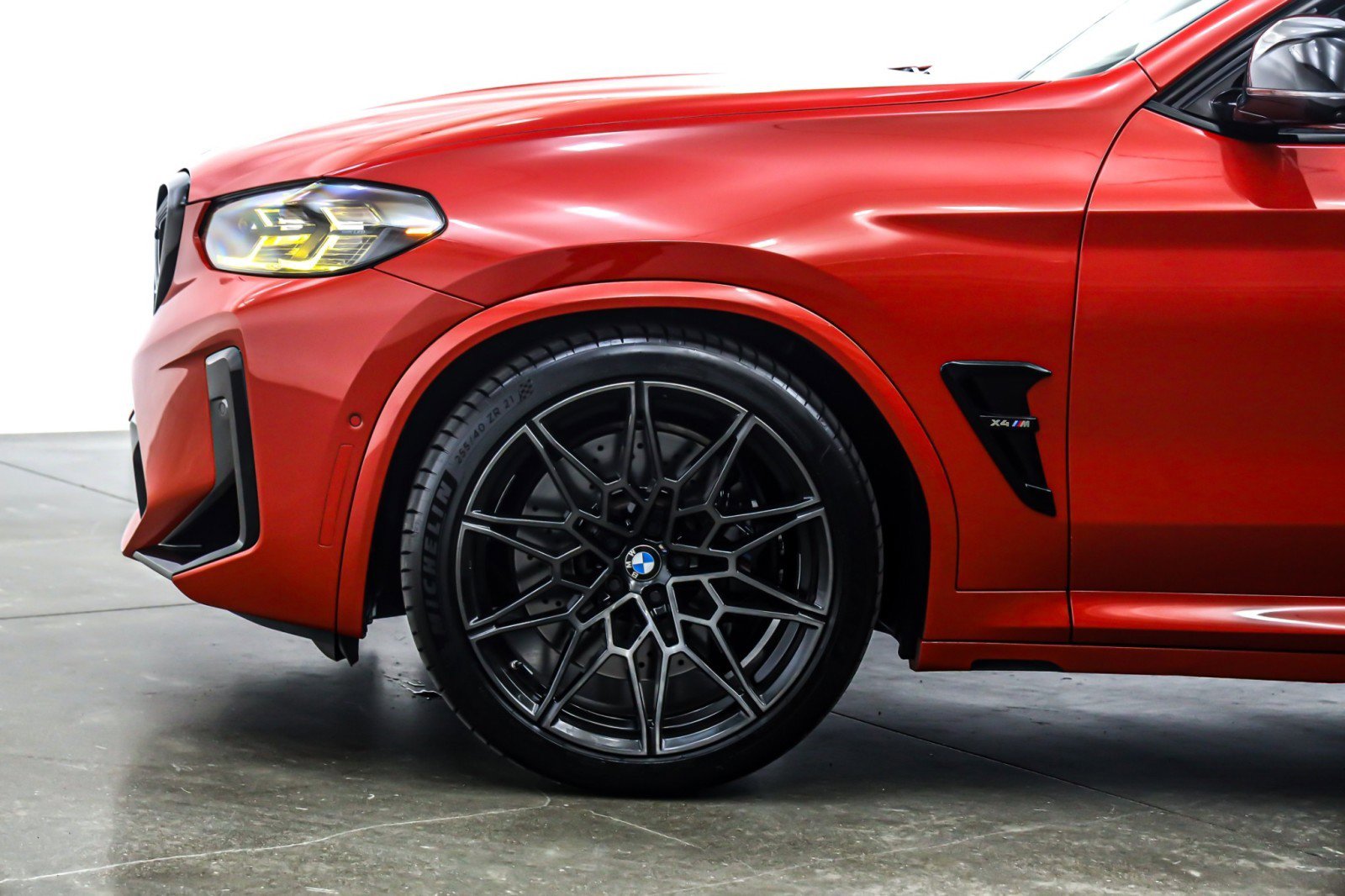 Used 2022 BMW X4 M w/ Competition Package image 11