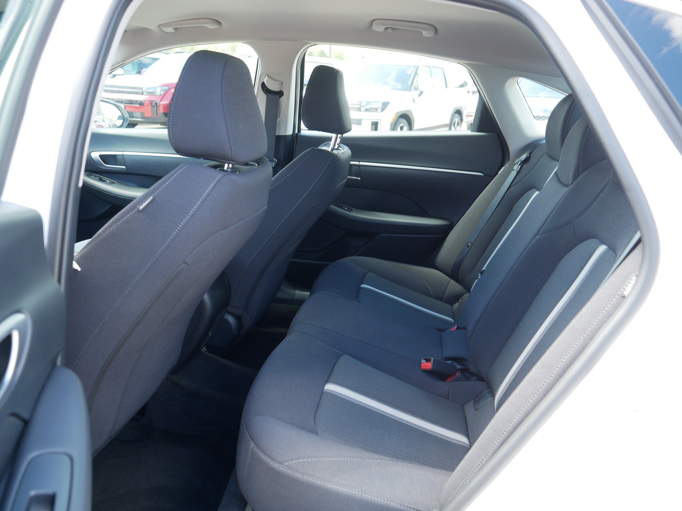 Certified 2025 Hyundai Sonata SE FWD image 16