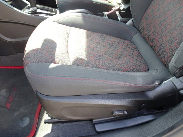 Used 2017 Chevrolet Sonic LT w/ Convenience Package image 14