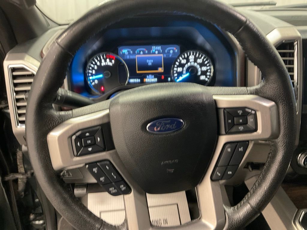 Used 2015 Ford F150 Platinum w/ Equipment Group 701A Luxury image 12