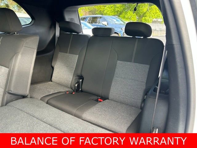 Used 2025 GMC Acadia Elevation image 16