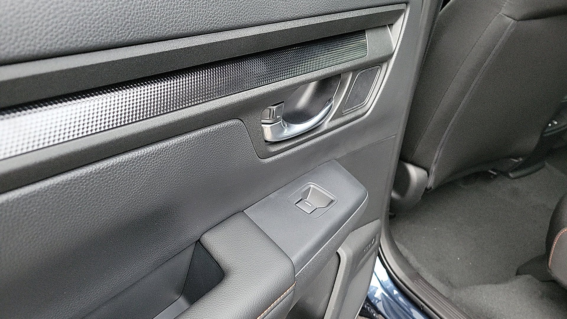 Used 2026 Honda CR-V TrailSport image 13