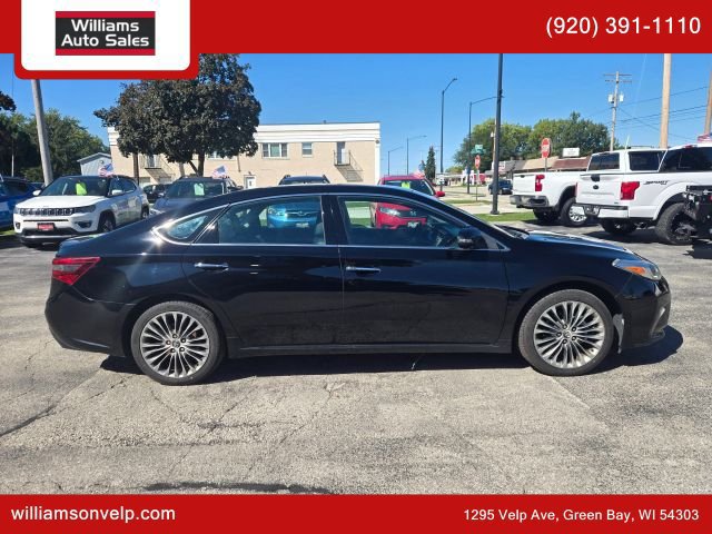 Used 2016 Toyota Avalon Limited w/ Toyota Safety Sense Package FWD image 3