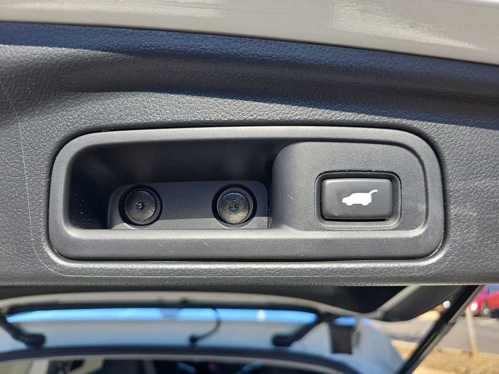 Used 2021 Honda Pilot EX-L image 16