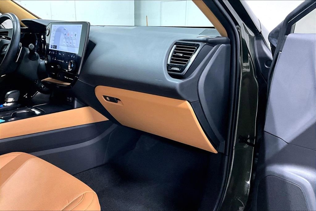 Used 2024 Lexus NX 250 FWD w/ Cold Area Package image 19