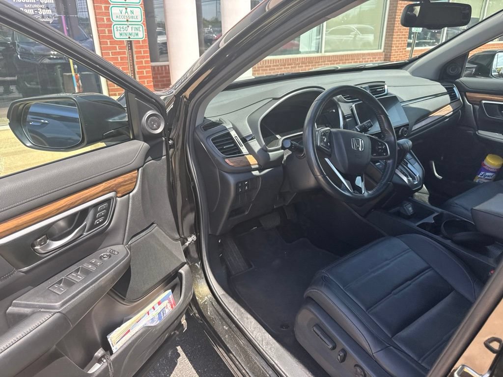 Used 2019 Honda CR-V Touring image 11