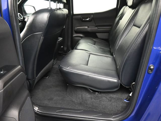 Used 2022 Toyota Tacoma TRD Off-Road w/ TRD Premium Off Road Package image 41