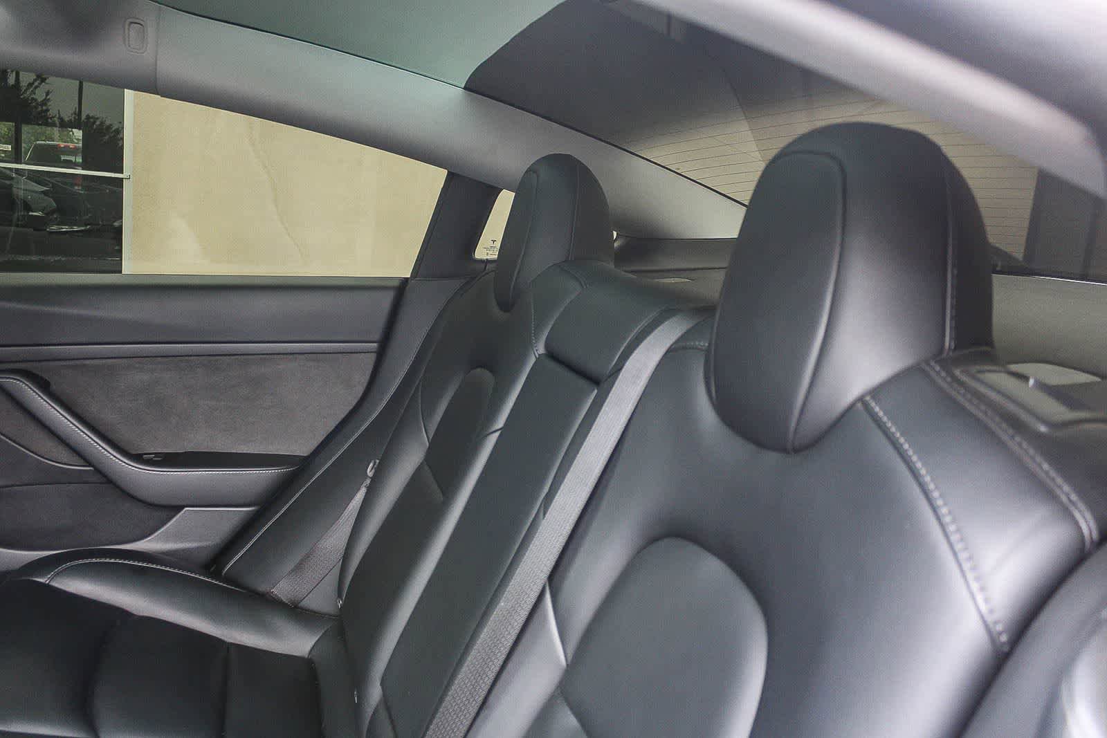Used 2021 Tesla Model 3 Standard Range Plus RWD image 23