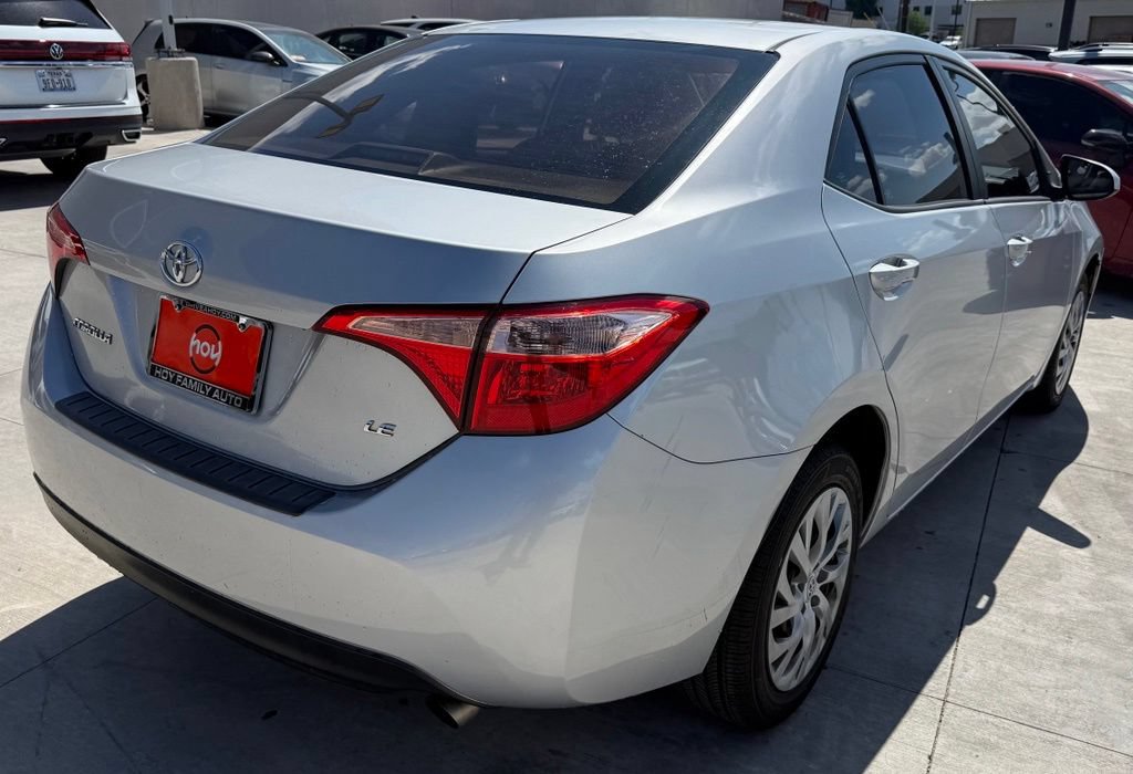 Used 2017 Toyota Corolla LE FWD image 9