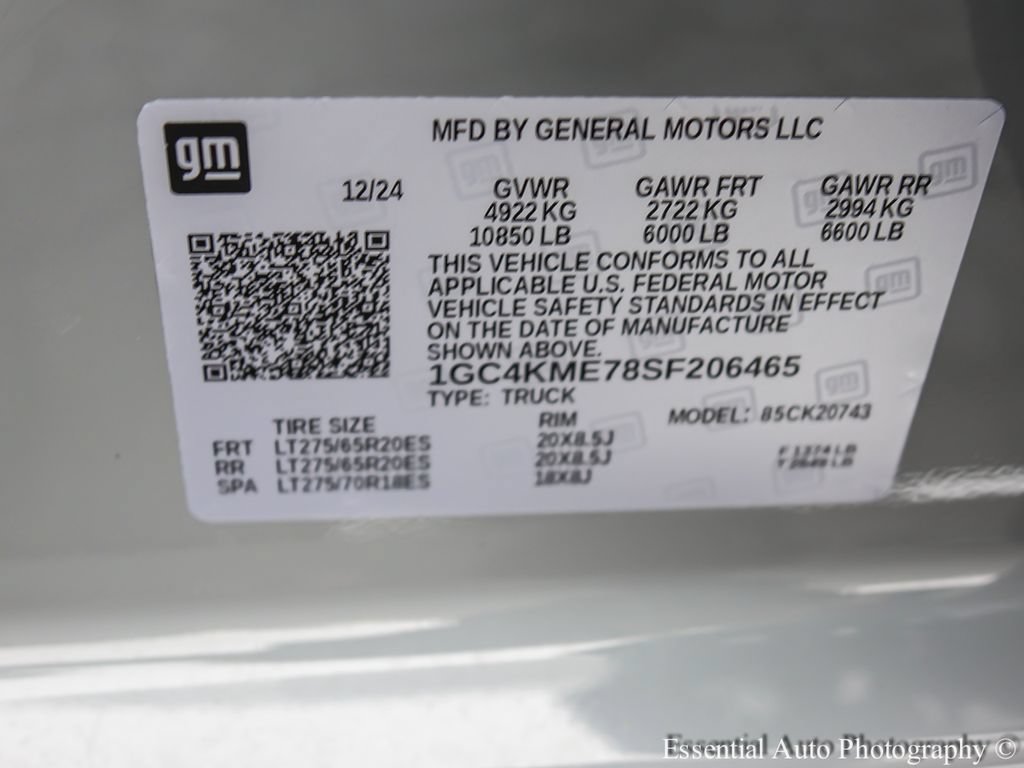 Used 2025 Chevrolet Silverado 2500 Custom w/ Custom Value Package AWD/4WD image 27