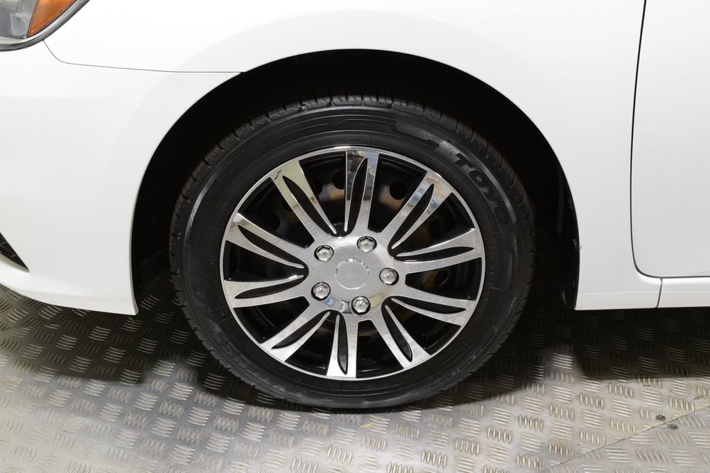 Used 2018 Nissan Sentra S FWD image 35