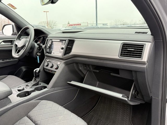 Used 2020 Volkswagen Atlas Cross Sport S image 12