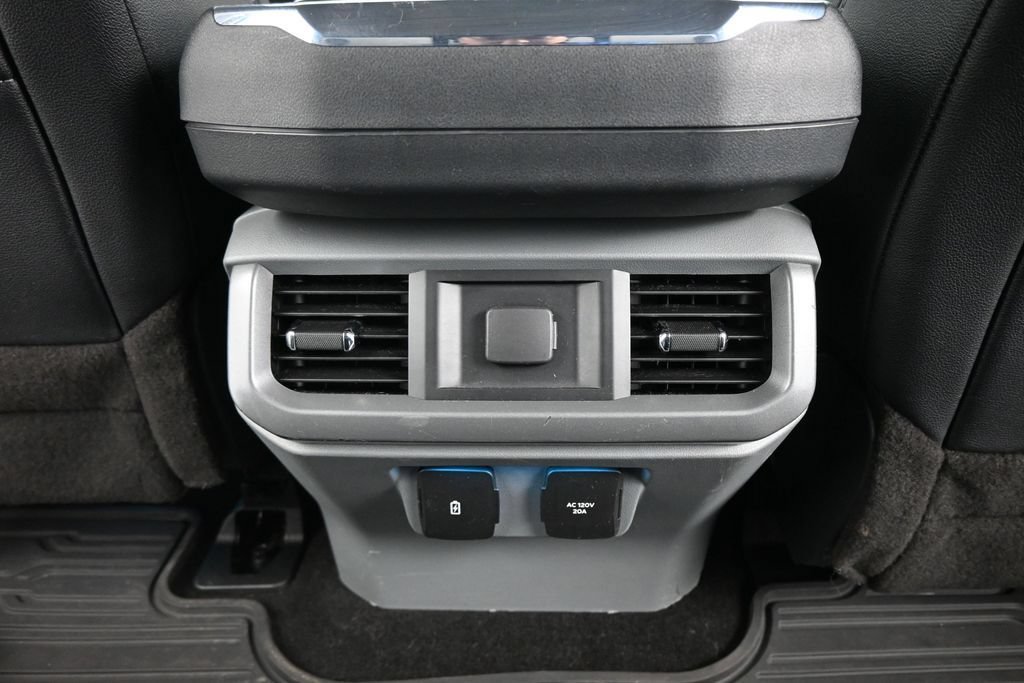 Certified 2022 Ford F150 Lariat w/ Max Trailer Tow Package AWD/4WD image 22