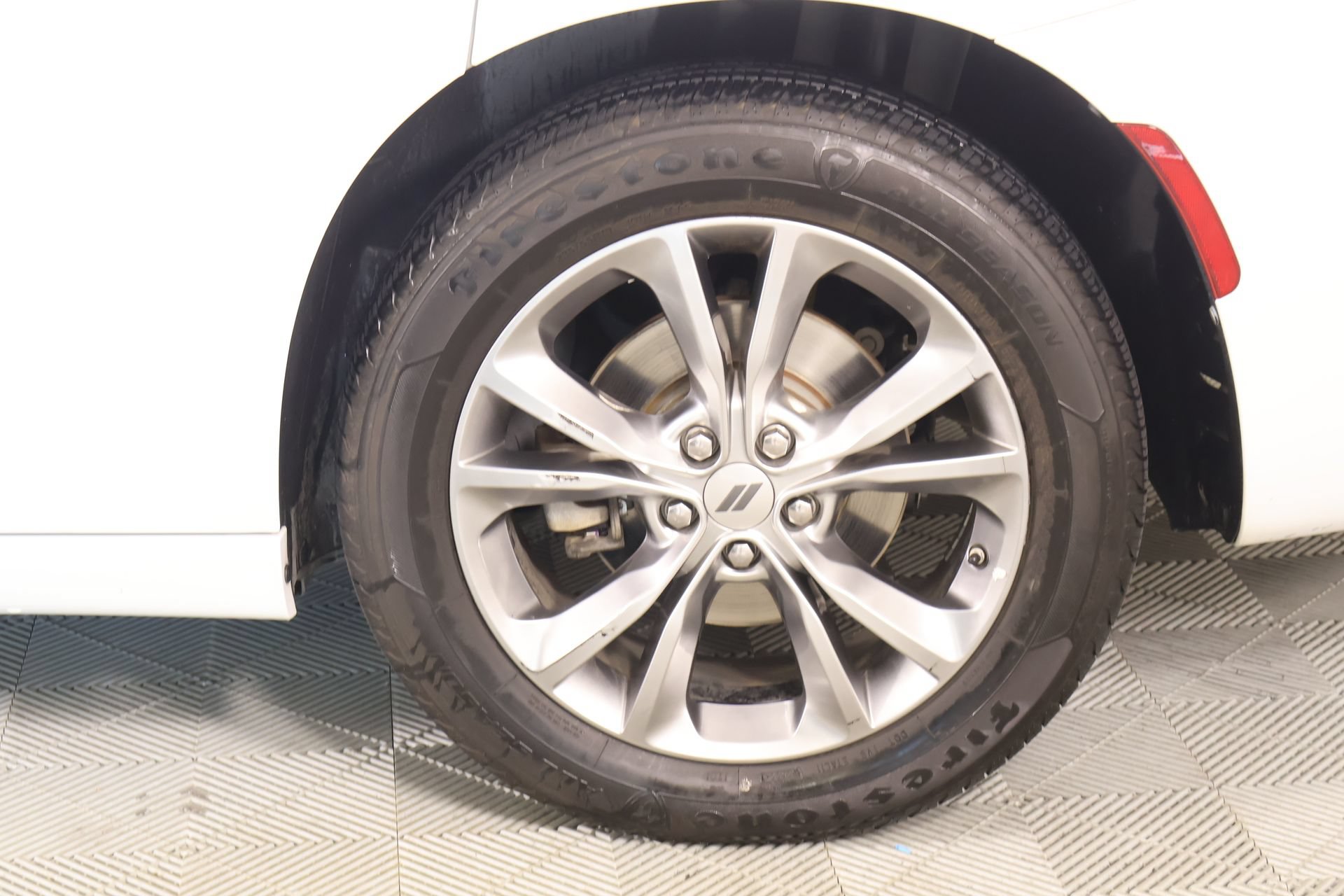 Used 2022 Dodge Charger SXT AWD/4WD image 17