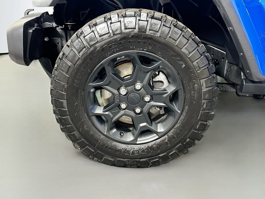 Used 2023 Jeep Gladiator Sport AWD/4WD image 30