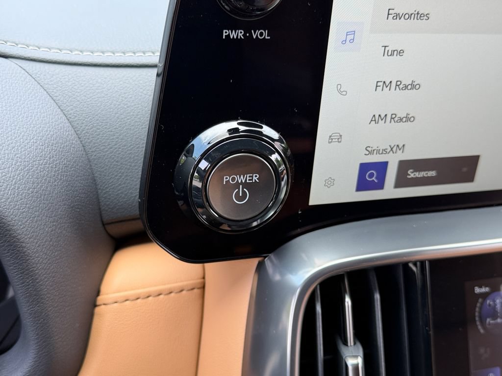 New 2026 Lexus LX 700h Luxury AWD/4WD image 34