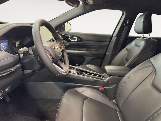 Used 2026 Jeep Compass Limited image 6