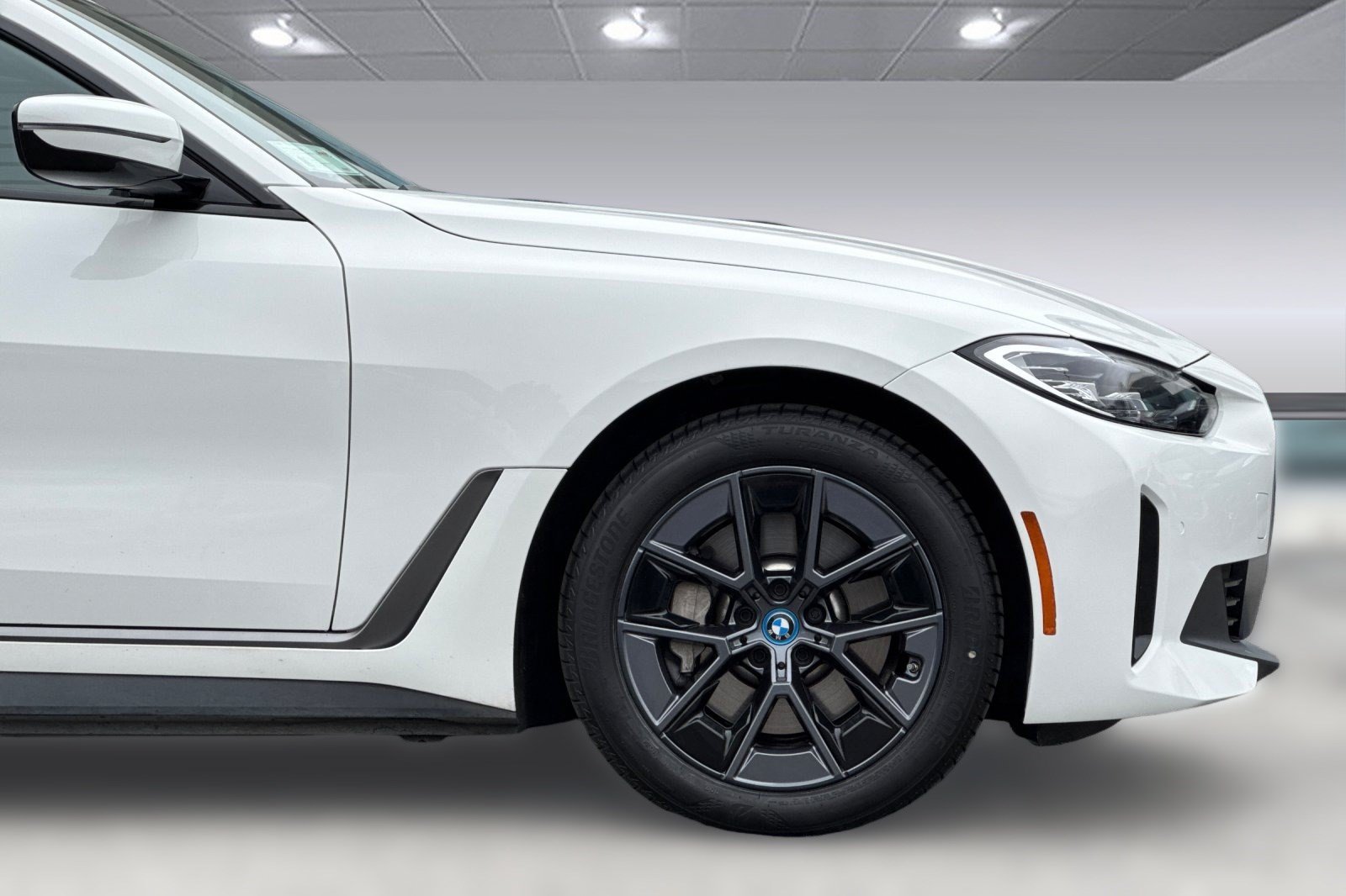 Certified 2023 BMW i4 eDrive35 w/ Premium Package RWD image 34