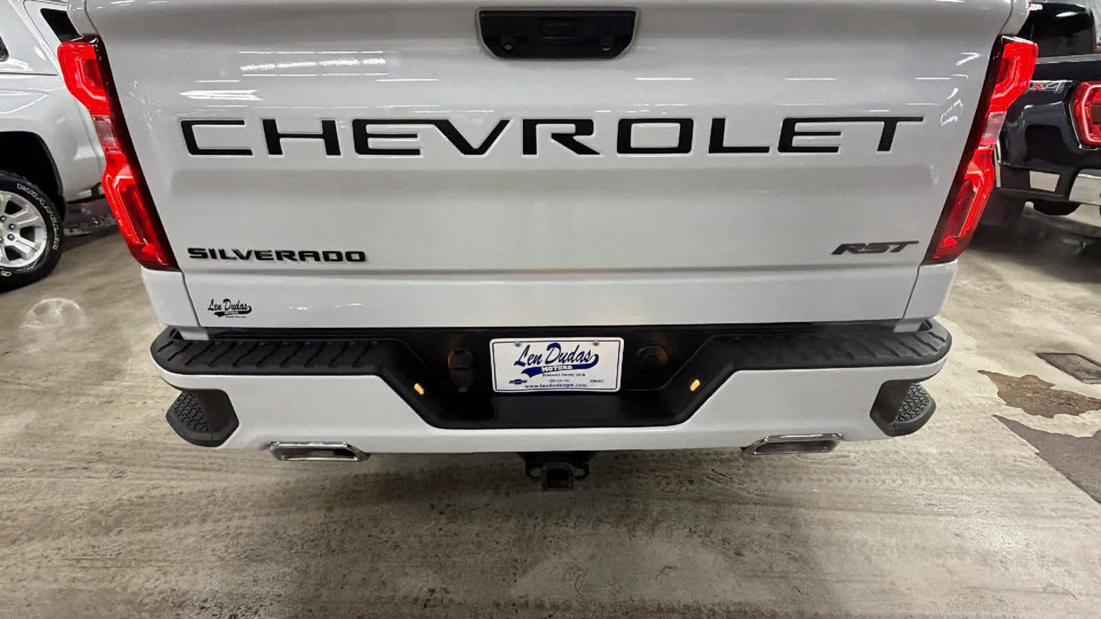 Certified 2022 Chevrolet Silverado 1500 RST image 26