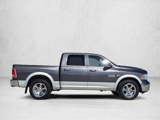 Used 2017 RAM 1500 Laramie w/ Convenience Group AWD/4WD image 4