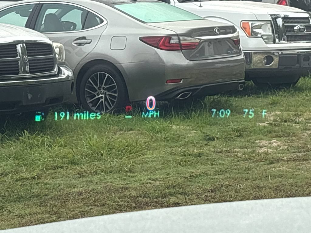Used 2018 Lincoln Continental Reserve AWD/4WD image 4